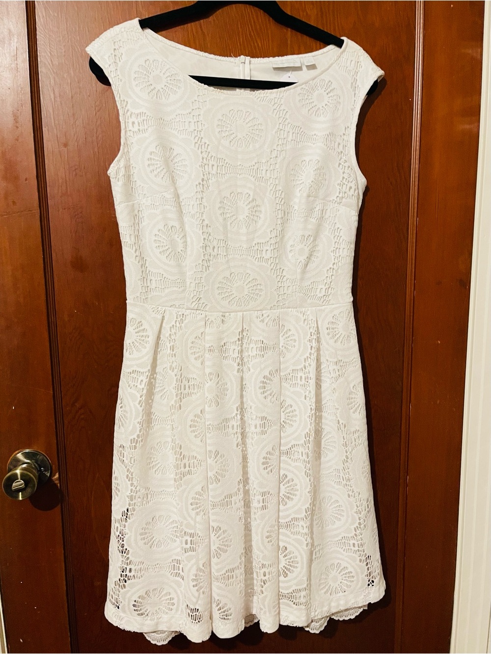 New York & Company White Lace Sleeveless Dress Size 6